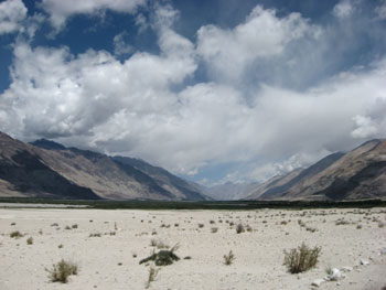 The Northernmost Point in India, travel India, Panamik, travel Nubra Valley, Ladakh, Khardung La, in Ladakhs capital Leh, peace in the Nubra Valley, Satu Susanna Rommi