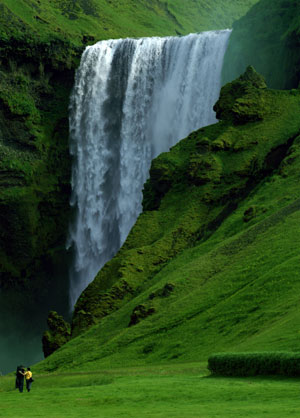 Iceland Waterfall Intrv